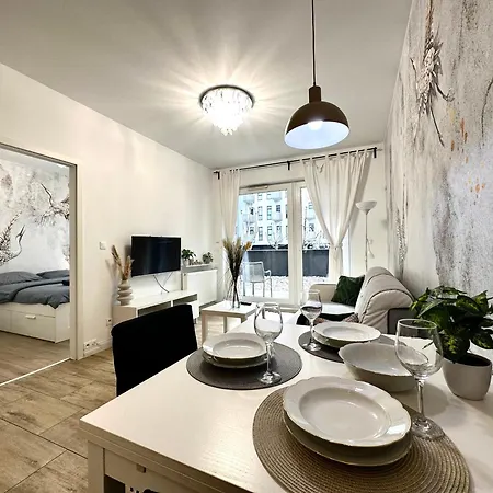 Matejki ~ Self Check-in 24 ~ Parking Apartman Wrocław